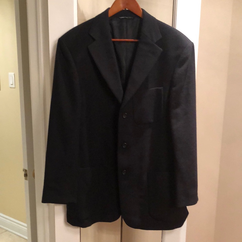 Classic Men's Black 100% Wool Blazer